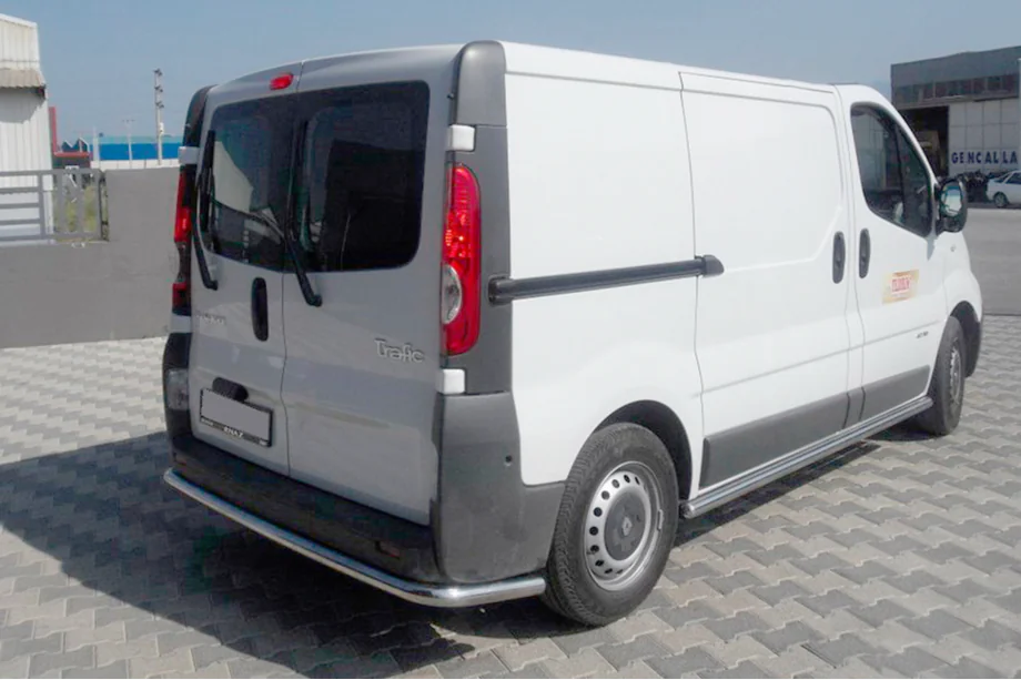 Opel Vivaro 2001–2015 Bakre skyddsbåge AK005 (rostfritt stål) Image