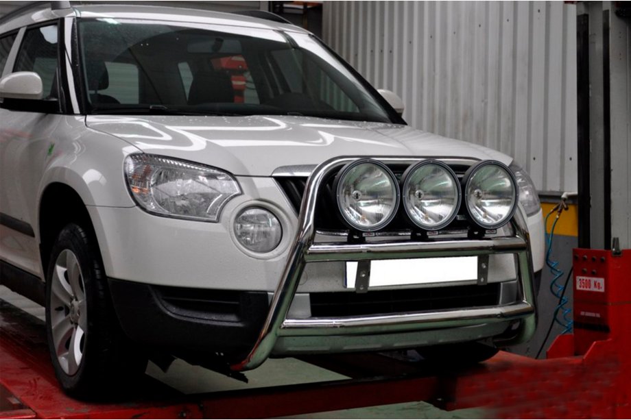 Skoda Yeti 2009–2017 Frontbåge WT018 (rostfritt stål) Foto 2