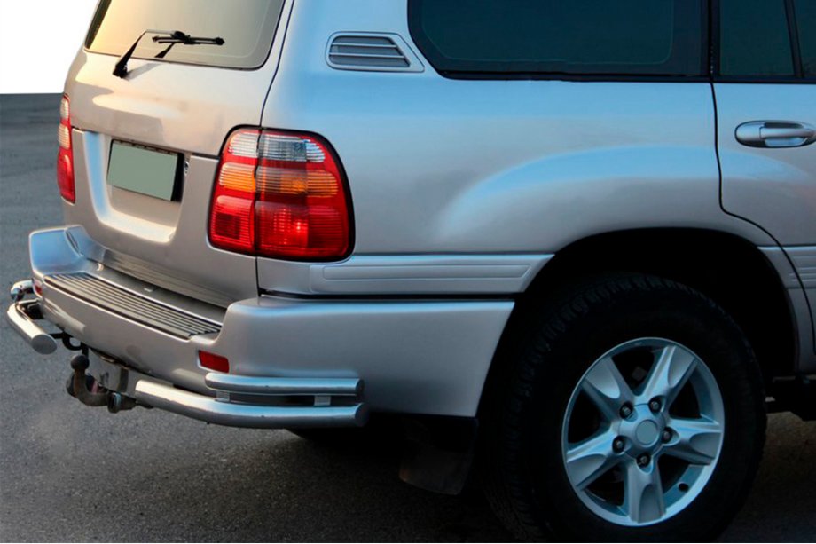 Toyota Land Cruiser 100 1998–2007 Bakre hörndelar AK003-Double (2 st, rostfritt) Image