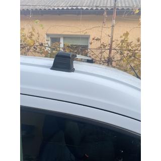 Takräckets tvärbalkar för originalfästpunkter, låsbara med nyckel (2 st) Ford Courier 2014–2023 foto 3