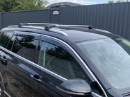 Volkswagen Passat B8 2015–2023 Låsbara takräckestvärbalkar för integrerade rails (2 st) foto 4