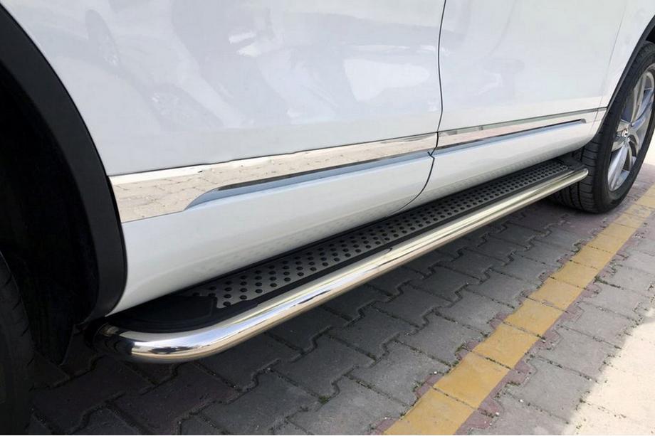 Volkswagen Touareg 2002–2010 Sidosteg Maydos V2 (2 st, aluminium/rostfritt stål) Image