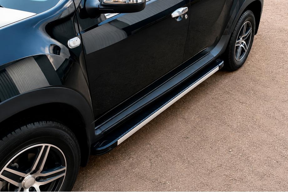 Dacia Duster 2008–2018 Sidosteg Maya V1 (2 st, aluminium) Image