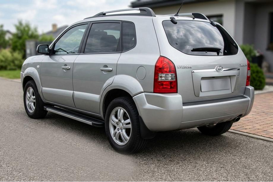 Hyundai Tucson JM 2004– Sidosteg Maya V1 (2 st, aluminium) Foto 1