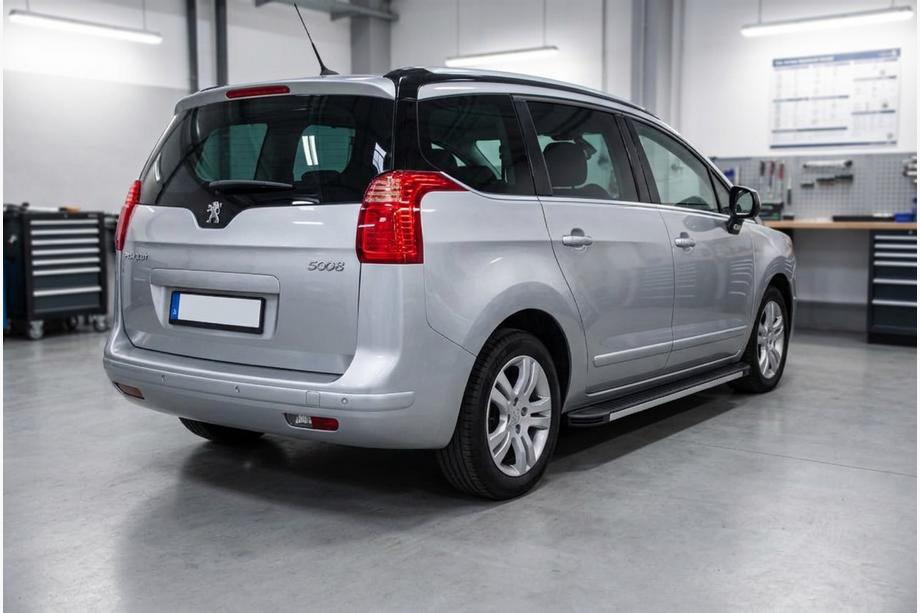 Peugeot 5008 2009–2016 Sidosteg Maya V1 (2 st, aluminium) Image