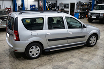 Renault Logan MCV 2005–2013 Sidosteg Maya V1 (2 st, aluminium) foto 6