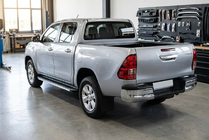 Toyota Hilux 2015– Sidosteg Maya V1 (2 st, aluminium) foto 1
