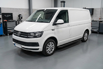 Volkswagen T6 2015–2024 Sidosteg Tayga Black (2 st, aluminium) Endast för kort hjulbas foto 1
