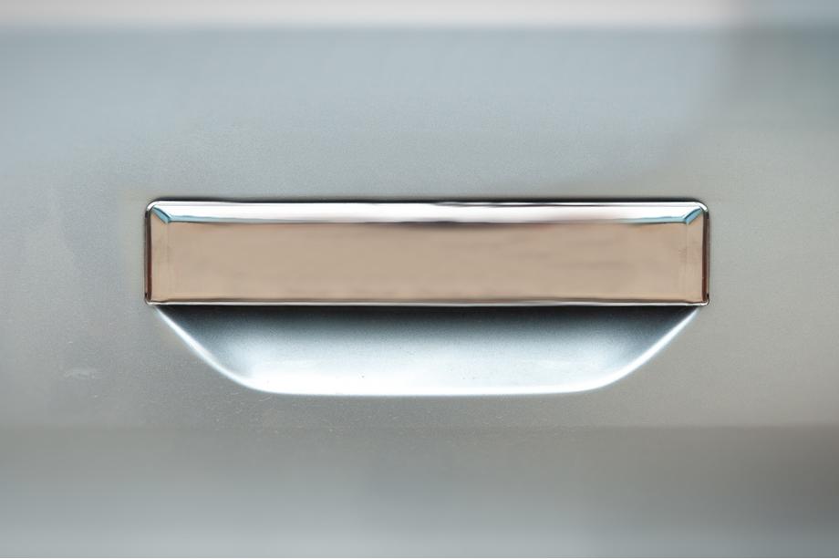 Volkswagen T6 2015–2024 Kåpa till bakre dörrhandtag (rostfritt stål) Carmos - turkiskt stål Foto 2
