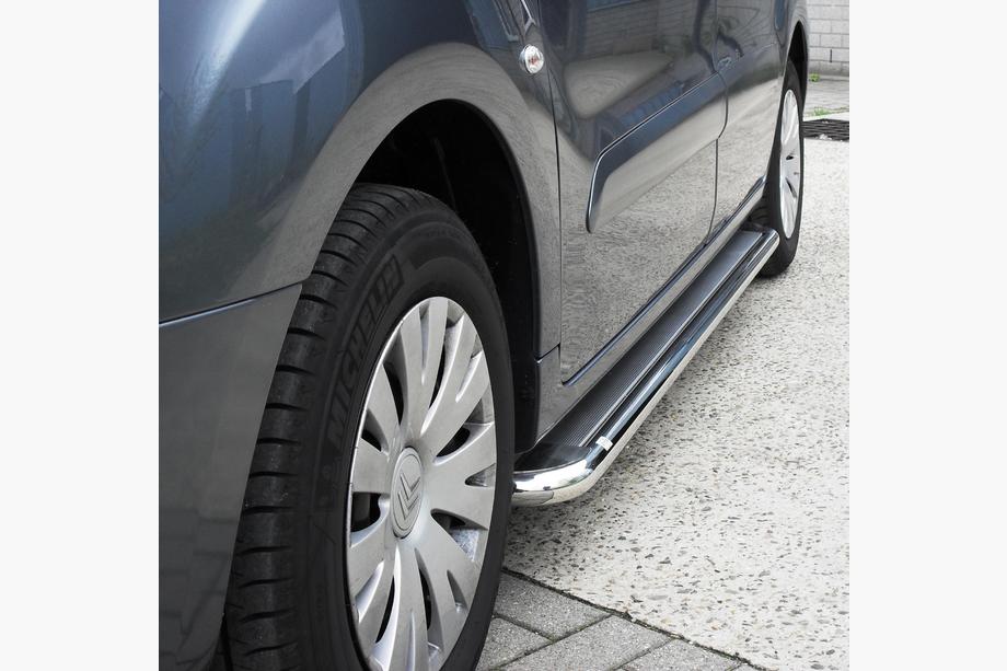 Citroen Berlingo 1996–2008 Sidosteg Premium (2 st, rostfritt) Image
