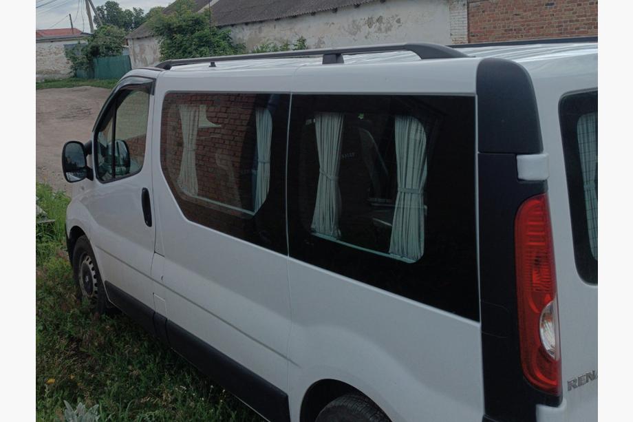 Opel Vivaro 2001–2015 Svarta takrails Foto 10