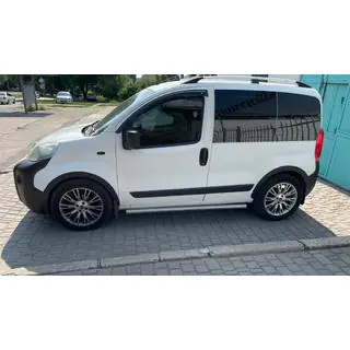 Hjulhuslister (4 st, svarta) Peugeot Bipper 2008–2017 foto 4