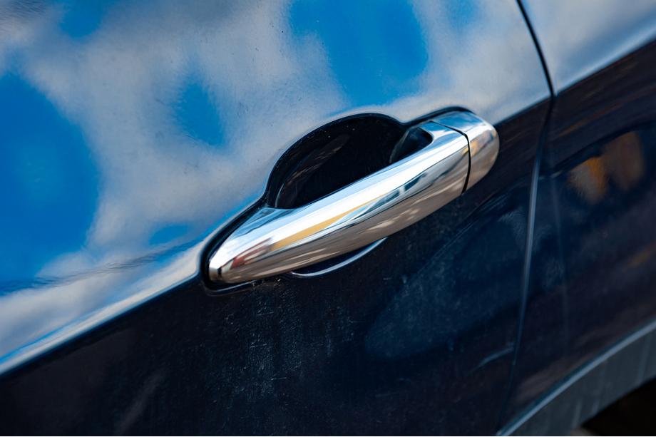 BMW X5 E70 2007–2013 Dörrhandtagskåpor (4 st, rostfritt stål) Foto 5
