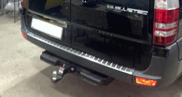 Mercedes Sprinter W906 2006–2018 Rostfri list ovanför registreringsskylten foto 7