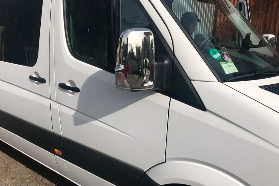 Volkswagen Crafter 2006–2016 Spegelskal (2 st) Kromad plast Foto 4