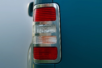 Volkswagen Caddy 2010–2015 Bakljusramar V1 (2 st, rostfritt stål) foto 1