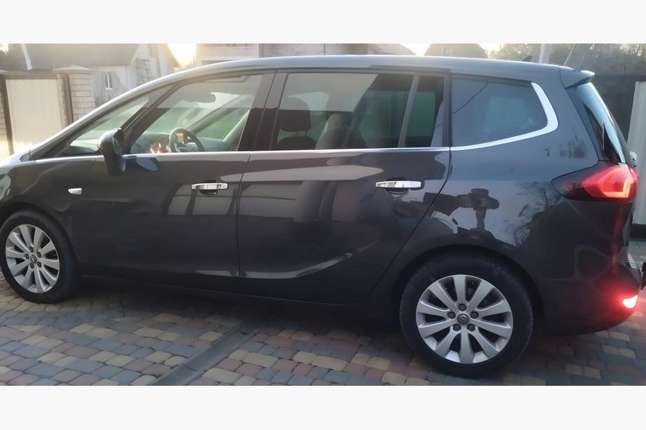 Opel Zafira B 2005–2011 Kromade handtagskåpor (4 st) Carmos - turkiskt stål Image