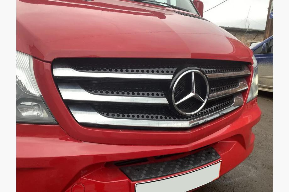 Mercedes Sprinter W906 2006–2018 Kromlister till grill (2013↗, rostfritt) Foto 6