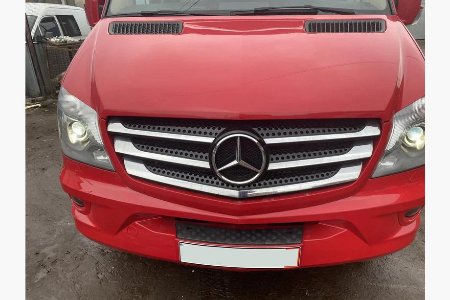 Mercedes Sprinter W906 2006–2018 Kromlister till grill (2013↗, rostfritt) Foto 7