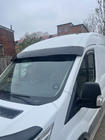 Ford Transit 2014– Vindrutespoiler (svart blank, 5 mm) foto 21