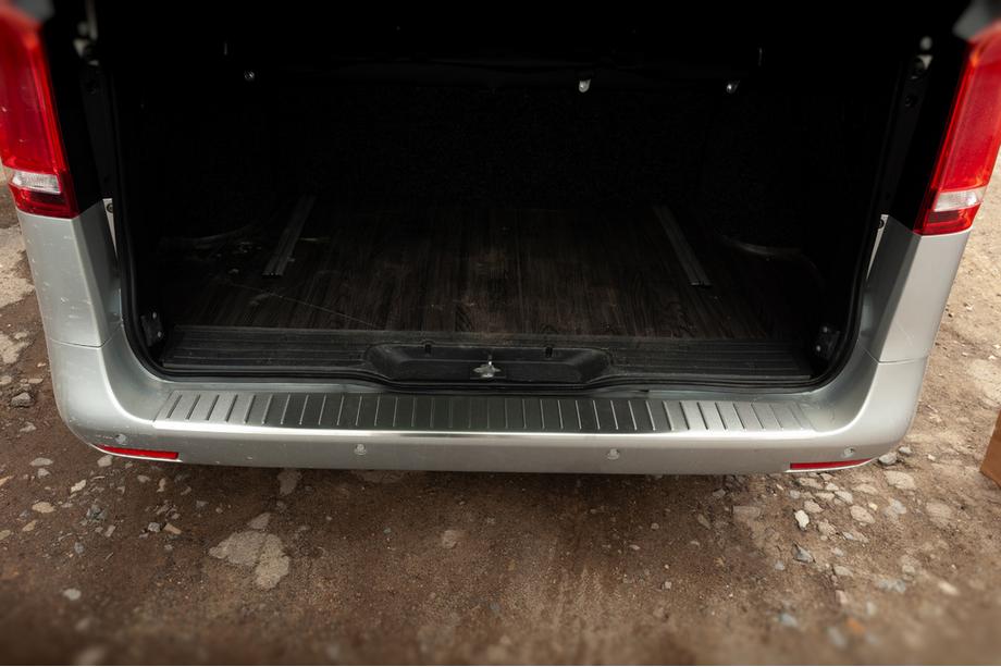 Mercedes Vito/V-klass W447 2014– OmsaLine list till bakre stötfångaren (rostfritt) Image