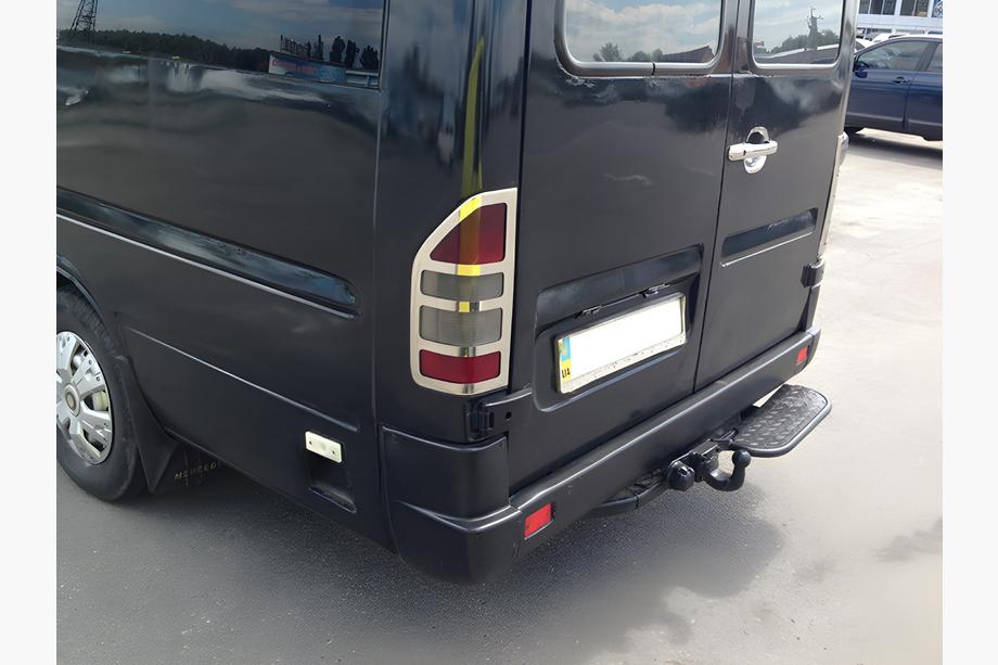 Mercedes Sprinter W901/902/903/904/905 1995–2006 Bromsljusramar (2 st, rostfritt stål) OmsaLine – italienskt rostfritt stål Image