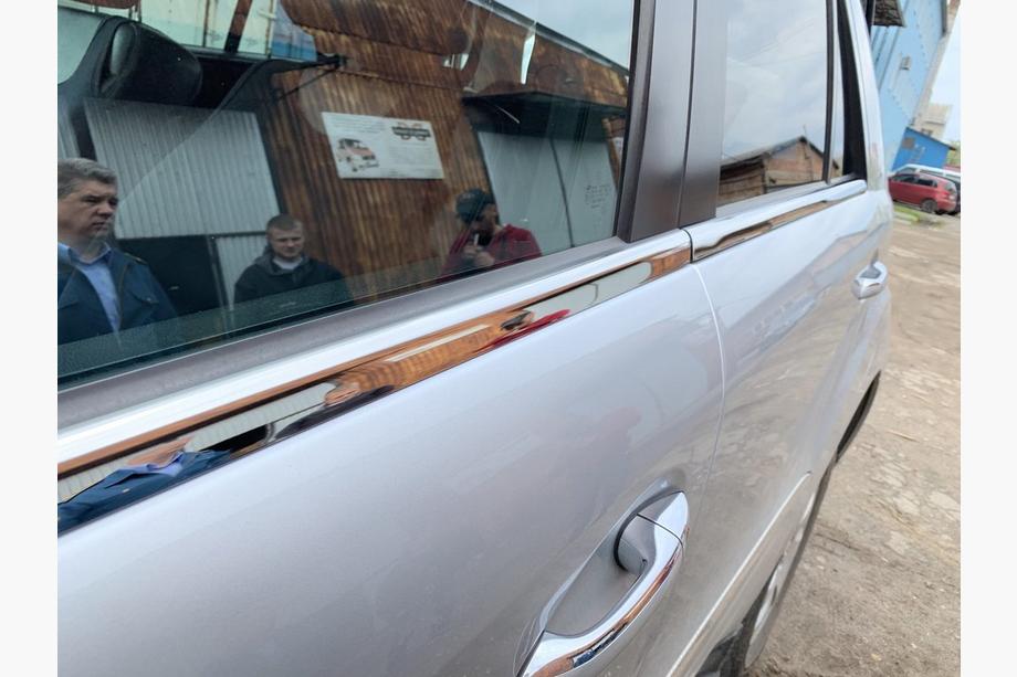 Mercedes ML W164 2005–2011 Yttre fönsterlister (4 st, rostfritt stål) OmsaLine – italienskt rostfritt stål Foto 3