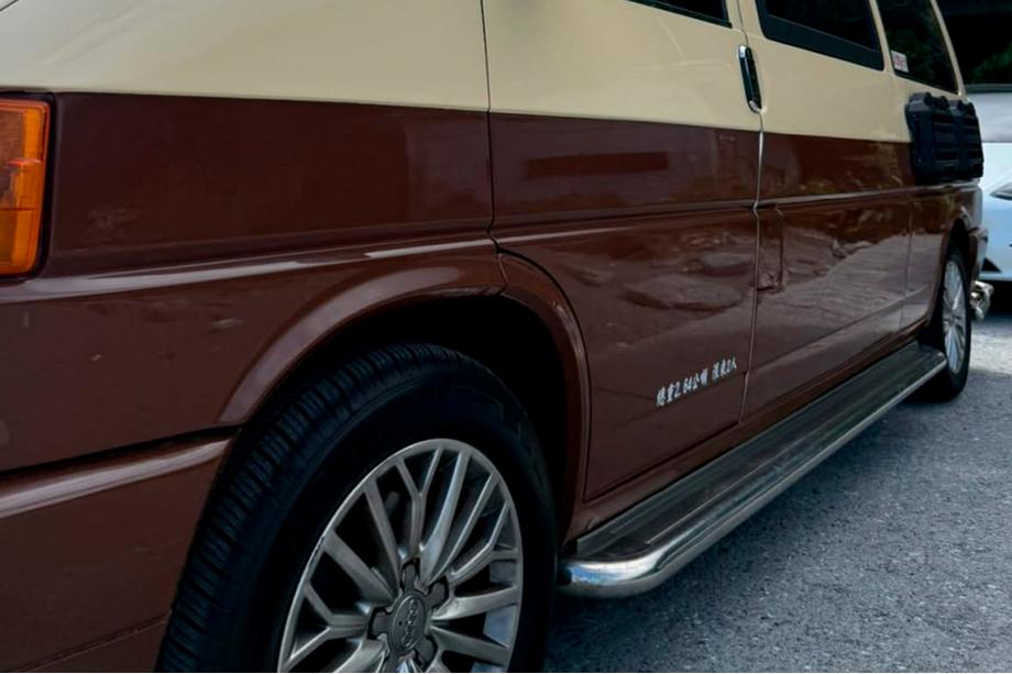 Volkswagen T4 Caravelle/Multivan 1990–2003 Kromade dörrhandtagskåpor (7 delar, rostfritt stål) OmsaLine – italienskt rostfritt stål Foto 8