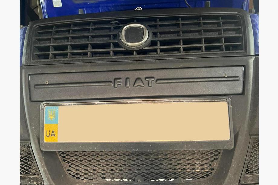 Fiat Doblo I 2005–2010 Mellersta vintertäckning för kylargrill Image