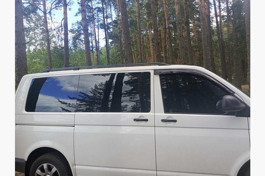 Volkswagen T5 Transporter 2003–2010 Svarta takrails Kort hjulbas, metallfästen Foto 21
