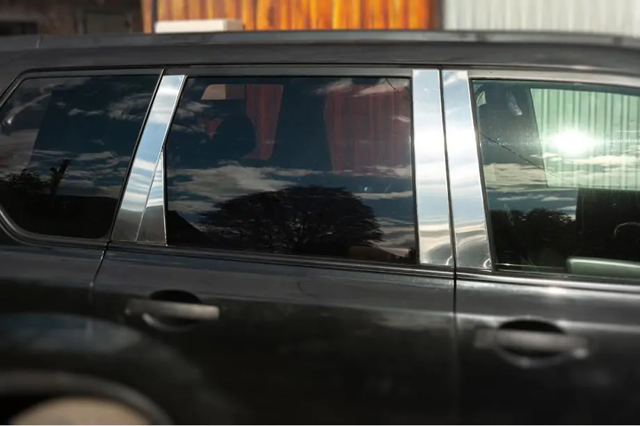 Nissan X-trail T31 2007–2014 Kromlister för dörrstolpar (8 st, rostfritt) Foto 6