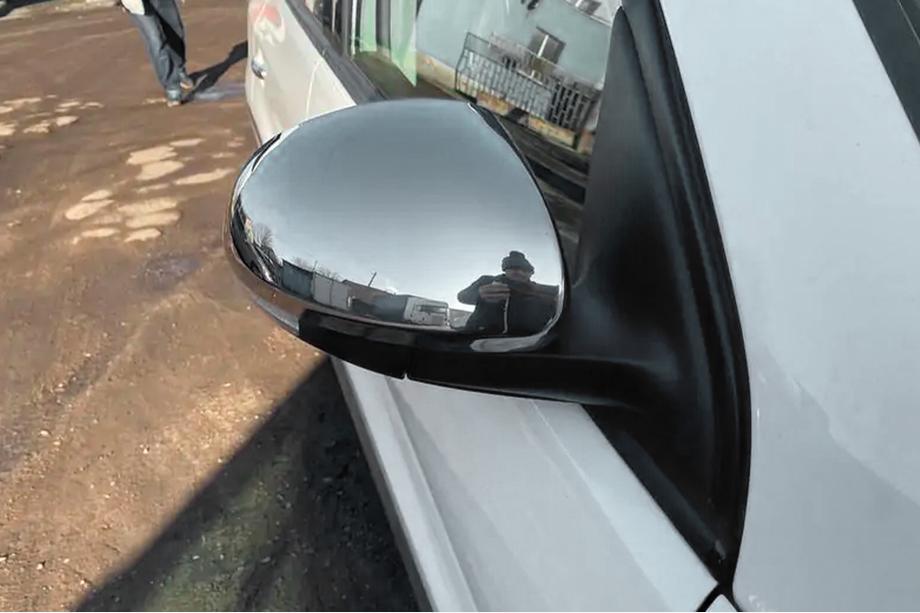 Volkswagen Tiguan 2007–2016 Spegelkåpor (2 st, rostfritt stål) OmsaLine – italienskt rostfritt stål Foto 3