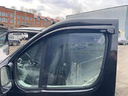 Opel Vivaro 2001–2015 Vindavvisare (2 st, Niken) foto 1
