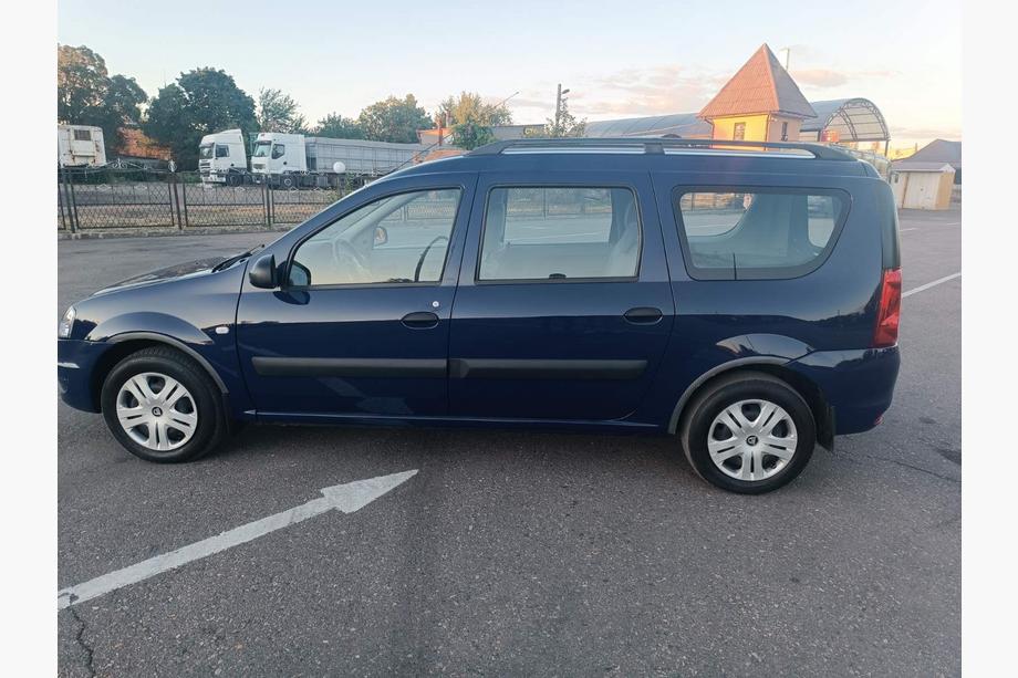 Dacia Logan MCV 2004–2014 Svarta takrails Foto 4