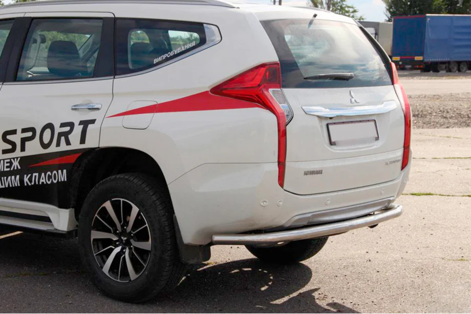 Mitsubishi Pajero Sport 2015– Bakre skyddsbåge AK005 (rostfritt stål) Image