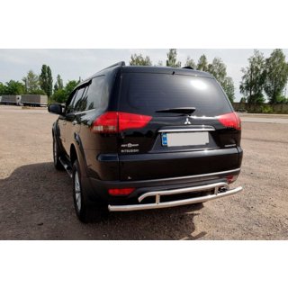 Bakre skyddsbåge AK002-2 (2 st, rostfritt) Mitsubishi Pajero Sport 2008–2015 foto 1