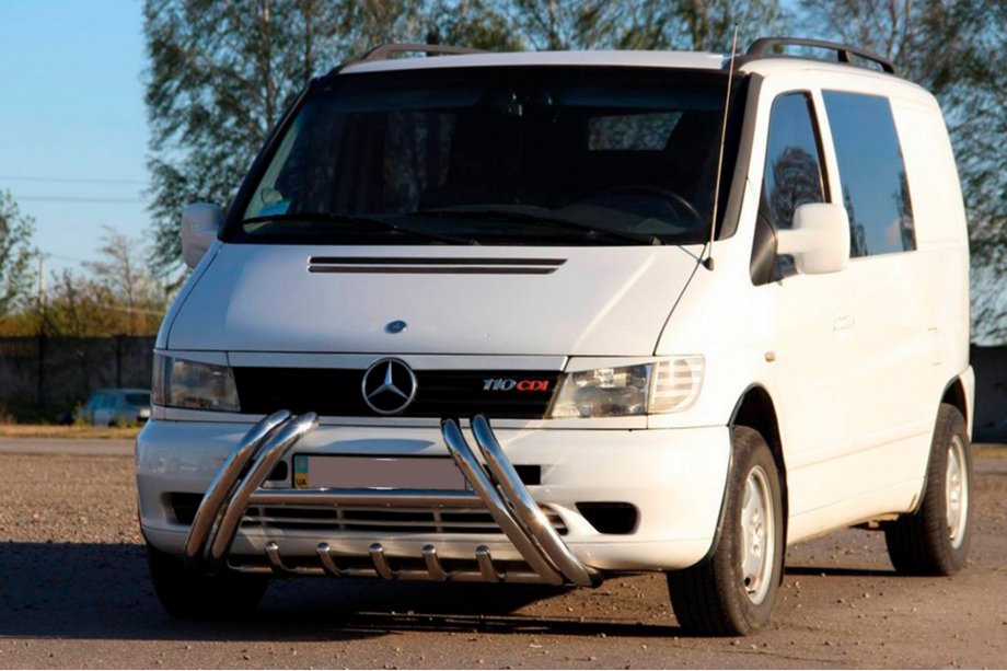 Mercedes Vito W638 1996–2003 Frontbåge Kelebek WT011 (rostfritt) Foto 1