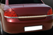 Fiat Linea 2006–2018 List till baklucka 2006-2012 (rostfritt stål) foto 1