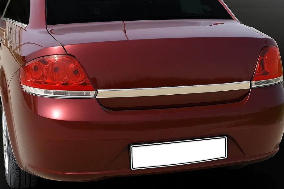 Fiat Linea 2006–2018 List till baklucka 2006-2012 (rostfritt stål) Image