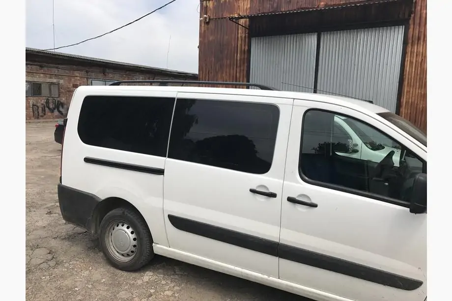 Fiat Scudo 2007–2015 Takrails, svart Foto 3