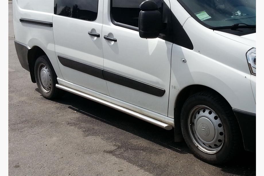 Fiat Scudo 2007–2015 Sidorör BB002 (2 st, rostfritt) 60 mm, kort hjulbas Image