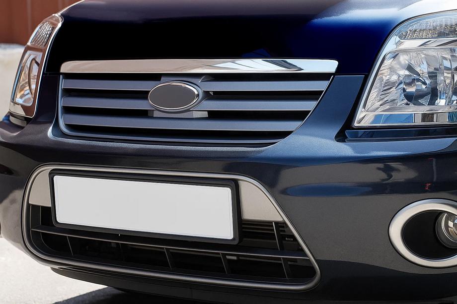 Ford Connect 2010–2013 Kromlist för motorhuvskant Förkromad plast Image