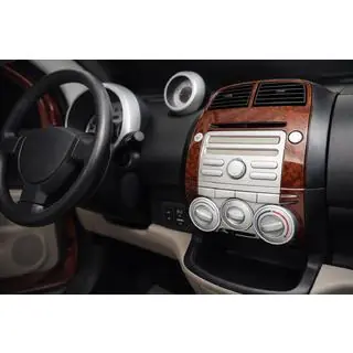 Instrumentpanelskydd Daihatsu Sirion 2005–2015 foto 1