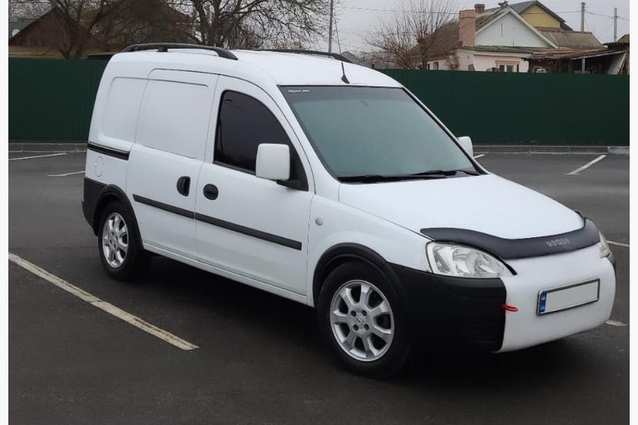 Opel Combo 2002–2012 Svarta takrails Foto 2