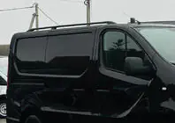 Opel Vivaro 2015–2019 Svarta takrails foto 1
