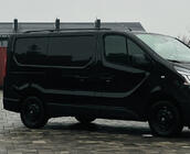 Opel Vivaro 2015–2019 Svarta takrails Kort, plastfötter foto 2