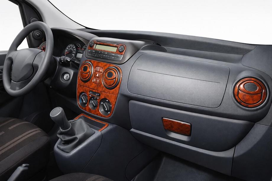 Peugeot Bipper 2008–2017 Instrumentpanelskydd Aluminium Image