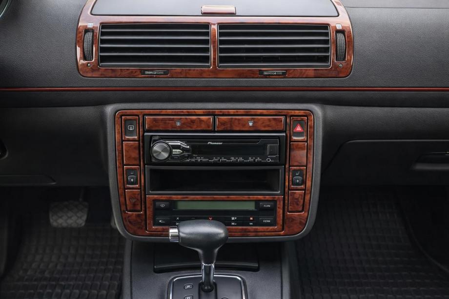 Seat Alhambra 1996–2010 Dekorlist till instrumentpanel Aluminium Image