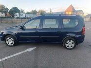Renault Logan MCV 2005–2013 Svarta takrails foto 4