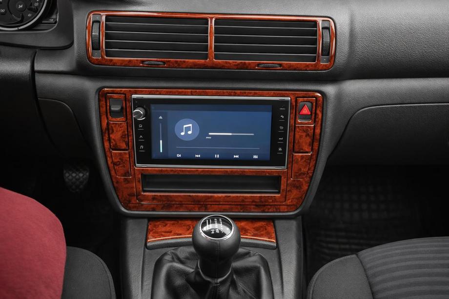 Volkswagen Passat B5 1997–2005 Instrumentpanelslister 2004-2005 Aluminium Image